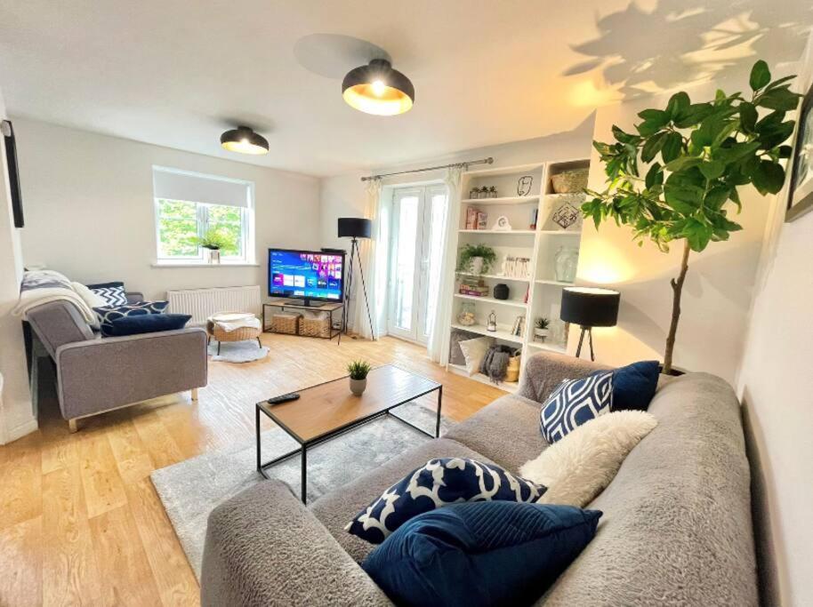 Lovely 2-Bedroom Bristol Apartment. Free Parking. Exterior foto